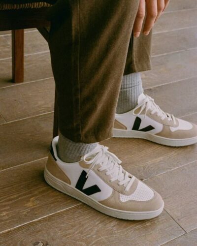 Veja v-10 white black sahara Sneakers