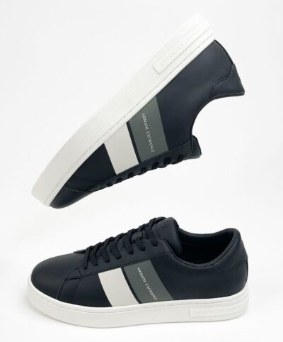 Armani exchange Men's black sneakers with logo and side bands