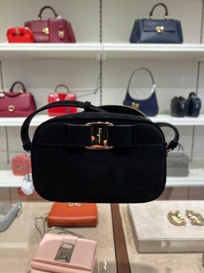 FERRAGAMO vara bow crossbody bag