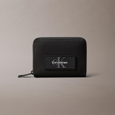 Calvin klein Practical wallet with zip